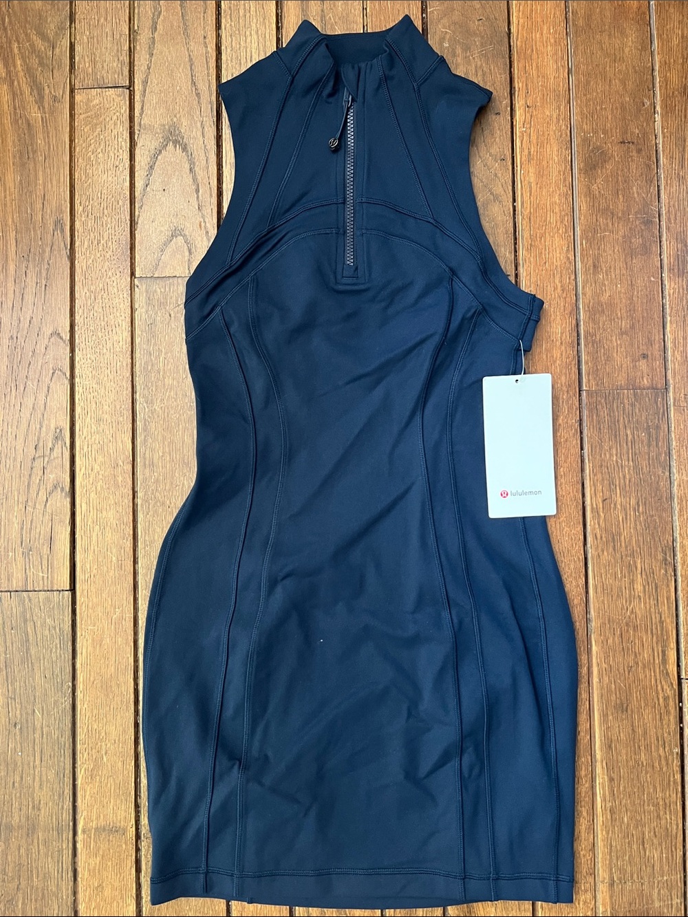 Lululemon True Navy Define Sleeveless Dress Size 4 NWT RARE GEM